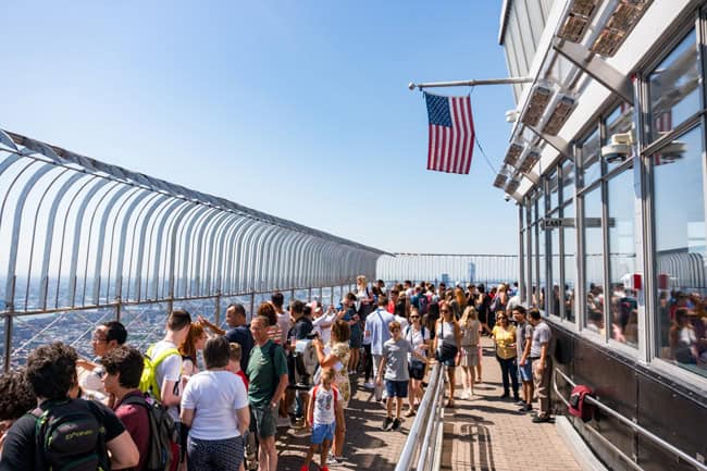 The overpriced cash cow atop the Empire State Building